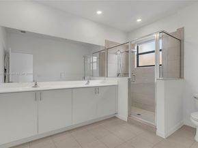 274 SW 159th Pl, Pembroke Pines FL 33027