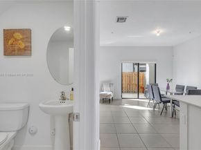 274 SW 159th Pl, Pembroke Pines FL 33027