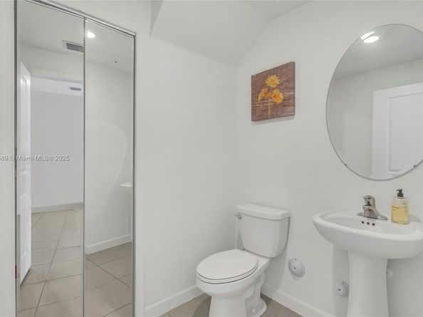 274 SW 159th Pl, Pembroke Pines FL 33027