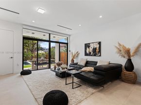 3047 Elizabeth St 3047, Miami FL 33133