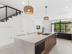 3047 Elizabeth St 3047, Miami FL 33133