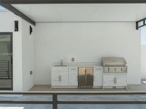 3047 Elizabeth St 3047, Miami FL 33133