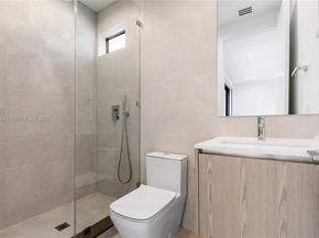 3047 Elizabeth St 3047, Miami FL 33133