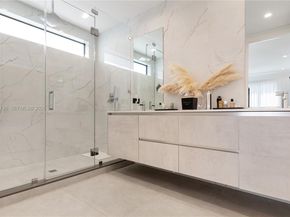 3047 Elizabeth St 3047, Miami FL 33133