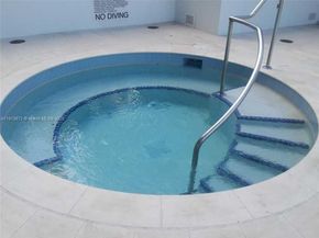 1300 Brickell Bay Dr 2400, Miami FL 33131