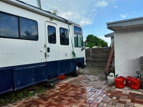 29810 SW 148th Pl, Homestead FL 33033