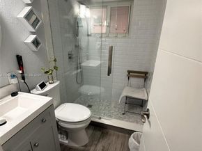 4485 SW 7th St, Miami FL 33134