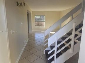 523 SW 1st Ct, Boynton Beach FL 33435