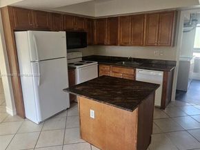 523 SW 1st Ct, Boynton Beach FL 33435