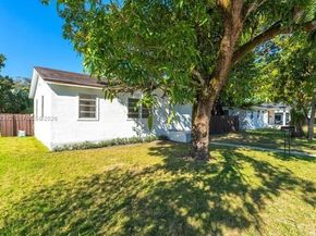 358 Pine Ct, Miami Springs FL 33166