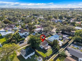 358 Pine Ct, Miami Springs FL 33166