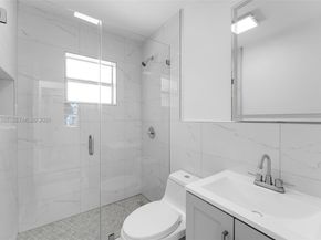 358 Pine Ct, Miami Springs FL 33166