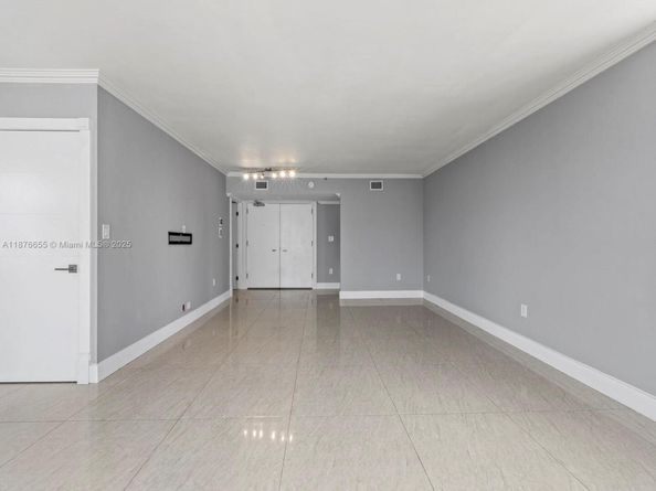 5900 Collins Ave 1201, Miami Beach FL 33140