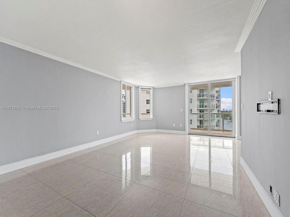 5900 Collins Ave 1201, Miami Beach FL 33140