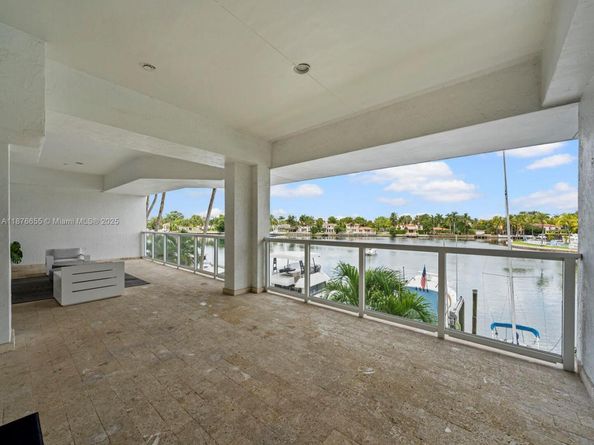 5900 Collins Ave 1201, Miami Beach FL 33140