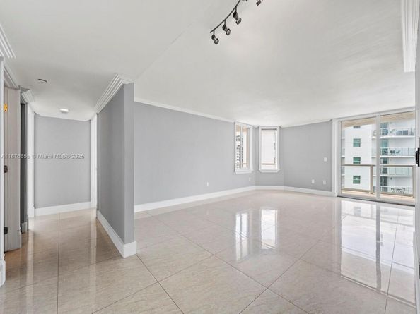 5900 Collins Ave 1201, Miami Beach FL 33140