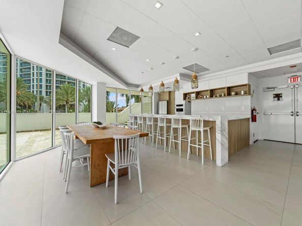 5900 Collins Ave 1201, Miami Beach FL 33140