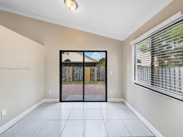 620 Laurel Way, North Lauderdale FL 33068