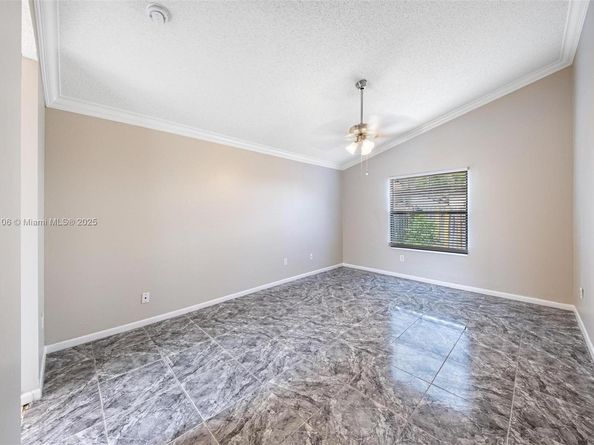 620 Laurel Way, North Lauderdale FL 33068