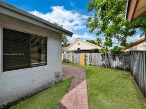 620 Laurel Way, North Lauderdale FL 33068