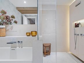 102 24th St PH1613, Miami Beach FL 33139