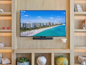 102 24th St PH1613, Miami Beach FL 33139