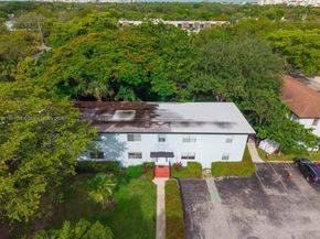 5640 SW 78th St 124C, Miami FL 33143