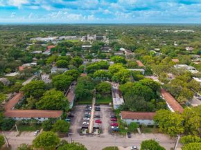 5640 SW 78th St 124C, Miami FL 33143