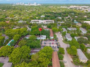 5640 SW 78th St 124C, Miami FL 33143