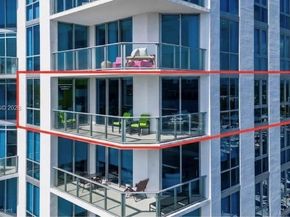 17111 Biscayne Blvd 909, North Miami Beach FL 33160