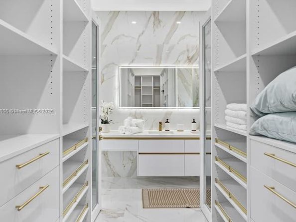 13067 SW 190th St, Miami FL 33177