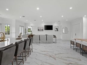 13067 SW 190th St, Miami FL 33177