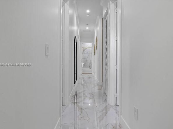 13067 SW 190th St, Miami FL 33177