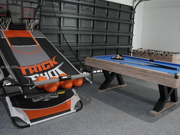 13067 SW 190th St, Miami FL 33177