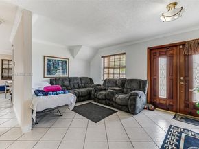 948 E 47th St, Hialeah FL 33013
