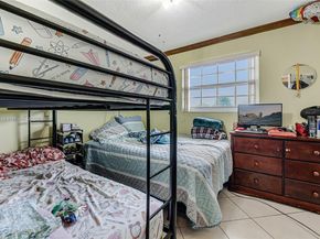 948 E 47th St, Hialeah FL 33013