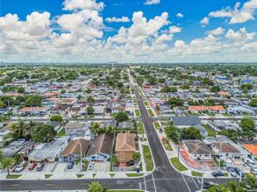 948 E 47th St, Hialeah FL 33013
