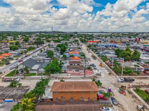 948 E 47th St, Hialeah FL 33013