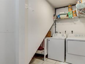 948 E 47th St, Hialeah FL 33013
