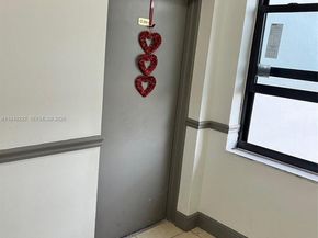 10431 N Kendall Dr D314, Miami FL 33176