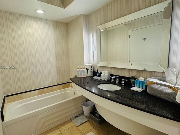 18001 Collins Ave 1110, Sunny Isles Beach FL 33160