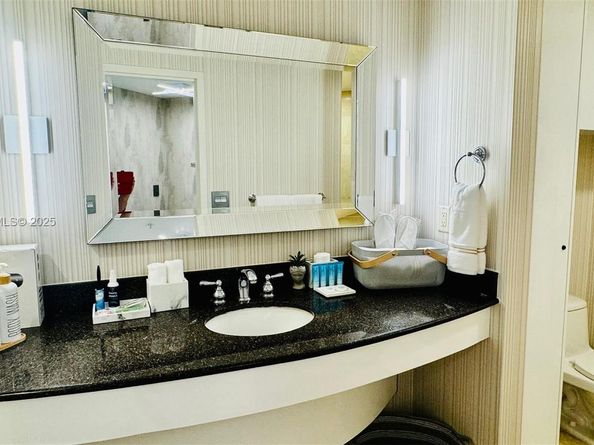 18001 Collins Ave 1110, Sunny Isles Beach FL 33160