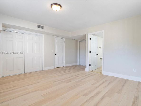 3609 S Le Jeune Rd, Coral Gables FL 33134