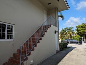 3609 S Le Jeune Rd, Coral Gables FL 33134
