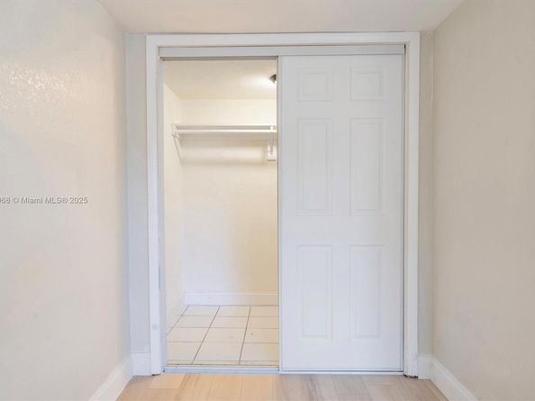 3609 S Le Jeune Rd, Coral Gables FL 33134