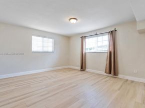 3609 S Le Jeune Rd, Coral Gables FL 33134