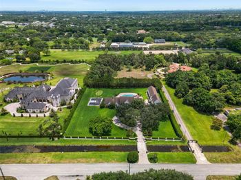 6320 Hancock Rd