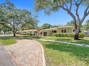825 NE 98th St, Miami Shores FL 33138