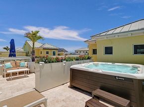 346 N Elm St A10, Hollywood FL 33019