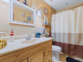 8571 SW 30th St, Miami FL 33155